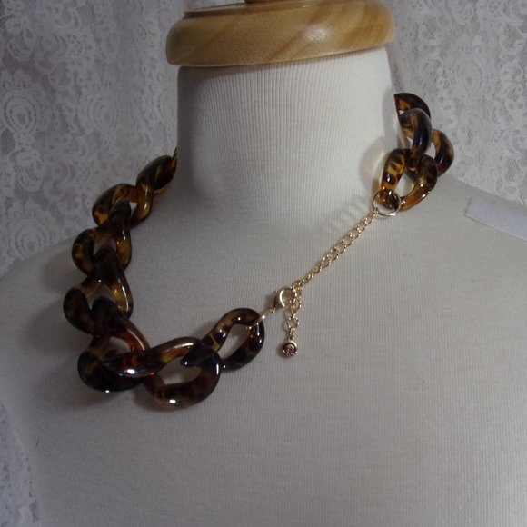 Chunky Necklace Leopard Tortoise - Picture 2 of 2
